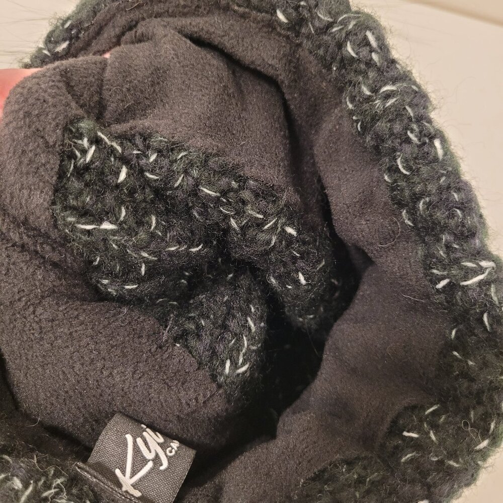 Kyi Kyi Fold Up Fur Beanie Hat - Black/Silver Fox - Picture 7 of 7